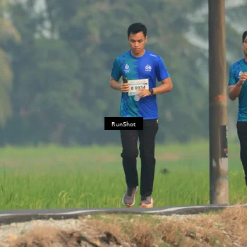 Runner Photo 5934506