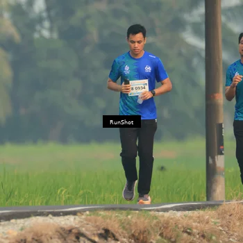 Runner Photo 5934510