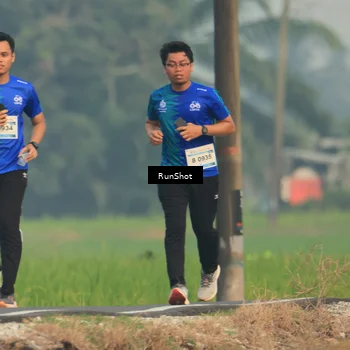 Runner Photo 5934544