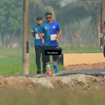 Runner Photo 5934551