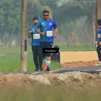 Runner Photo 5934555