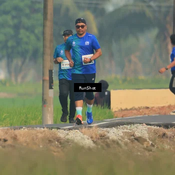 Runner Photo 5934564