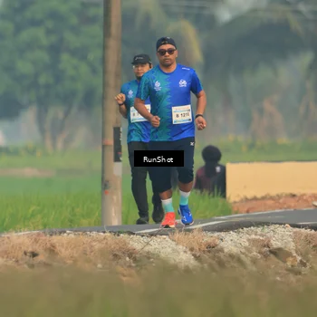 Runner Photo 5934570