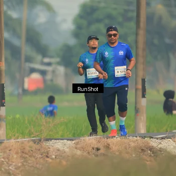 Runner Photo 5934592
