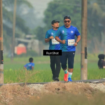 Runner Photo 5934597
