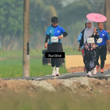 Runner Photo 5934655