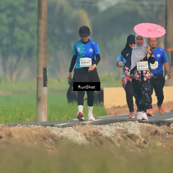 Runner Photo 5934669