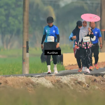 Runner Photo 5934673