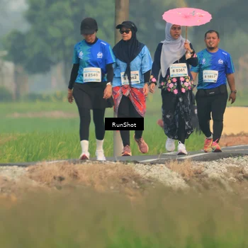 Runner Photo 5934675