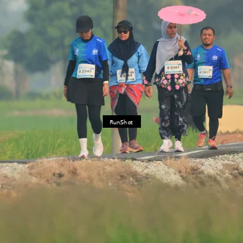 Runner Photo 5934680