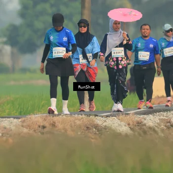 Runner Photo 5934700