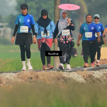Runner Photo 5934735