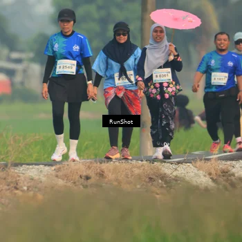 Runner Photo 5934750