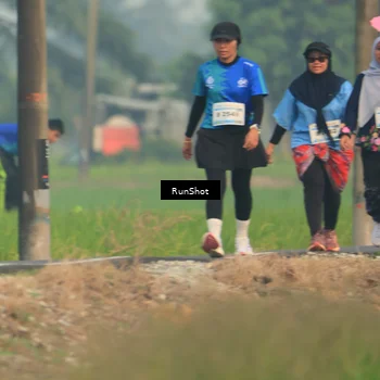 Runner Photo 5934761