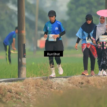 Runner Photo 5934773