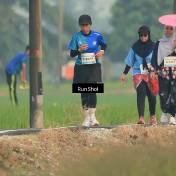 Runner Photo 5934776
