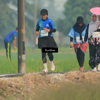 Runner Photo 5934791