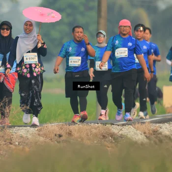 Runner Photo 5934812