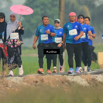 Runner Photo 5934825
