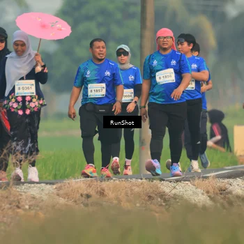 Runner Photo 5934856