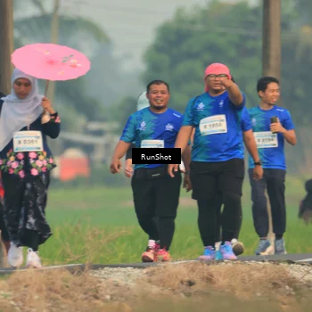Runner Photo 5934873