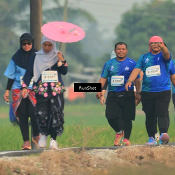 Runner Photo 5934875