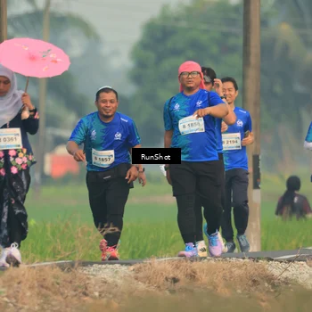 Runner Photo 5934899