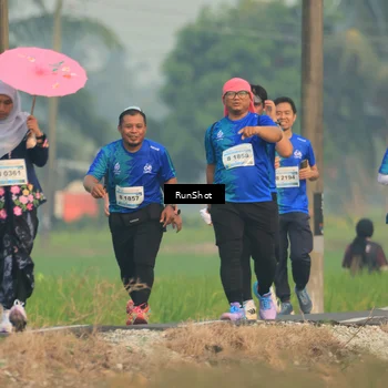 Runner Photo 5934902