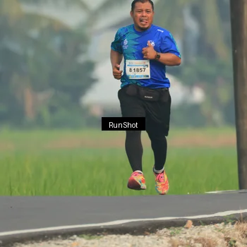 Runner Photo 5934918