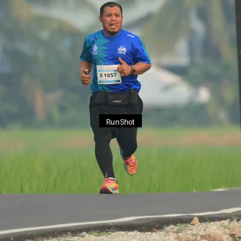 Runner Photo 5934937
