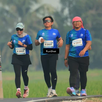 Runner Photo 5935022