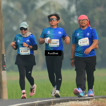 Runner Photo 5935033