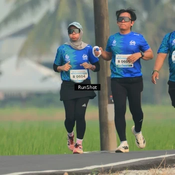 Runner Photo 5935040