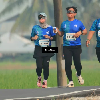Runner Photo 5935042