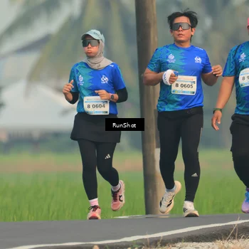 Runner Photo 5935047