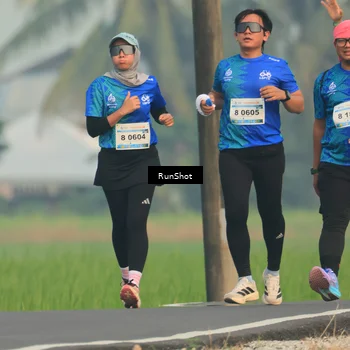 Runner Photo 5935056