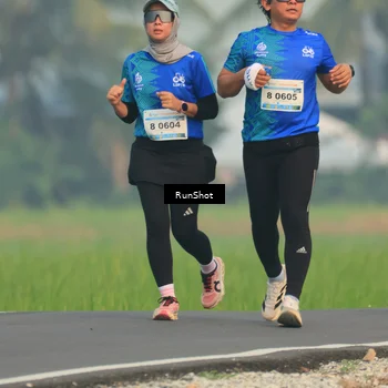 Runner Photo 5935064