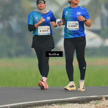Runner Photo 5935071