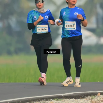 Runner Photo 5935072
