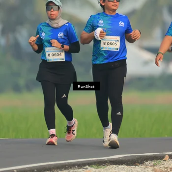 Runner Photo 5935086