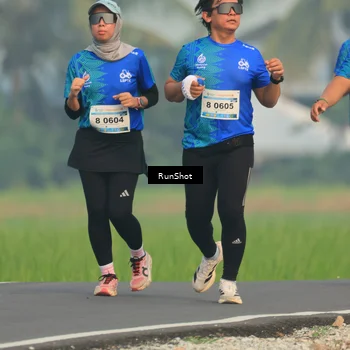 Runner Photo 5935088