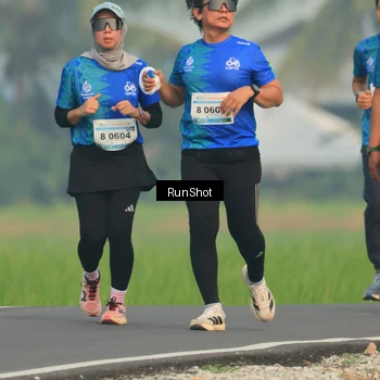 Runner Photo 5935099