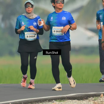 Runner Photo 5935100