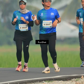 Runner Photo 5935102