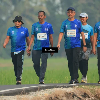 Runner Photo 5935108