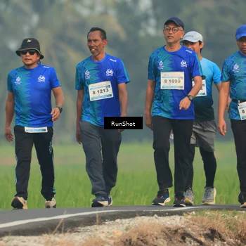 Runner Photo 5935120