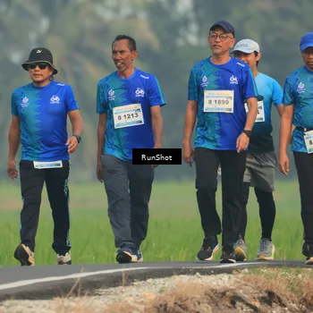 Runner Photo 5935124