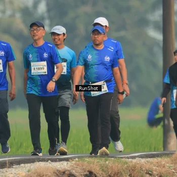 Runner Photo 5935136