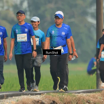 Runner Photo 5935140