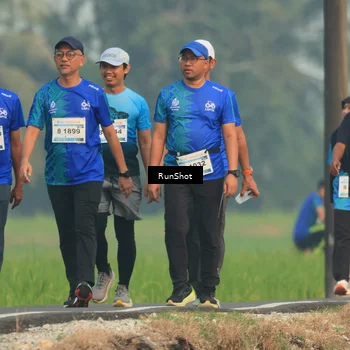 Runner Photo 5935145